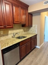 2805 Whispering Hills Dr in Chester, NY - Building Photo - Building Photo