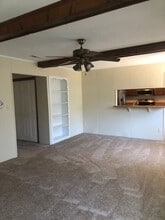 1164 Hopemont Dr in Virginia Beach, VA - Building Photo - Building Photo