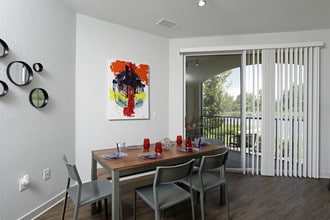 The Grand at Westside Apartments in Kissimmee, FL - Foto de edificio - Interior Photo