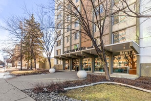 Concord Tower in Edmonton, AB - Building Photo