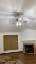 138 Cotton Dr in Lake Jackson, TX - Building Photo - Building Photo
