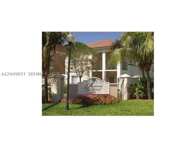 2544 Centergate Dr