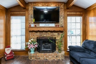 205 Josey Ln in Red Oak, TX - Building Photo - Building Photo