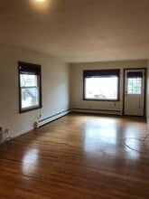 1335 W Main St in Lake Geneva, WI - Building Photo - Building Photo