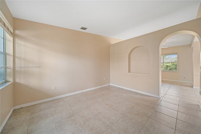 12543 SW 119th Pl in Miami, FL - Building Photo - Building Photo