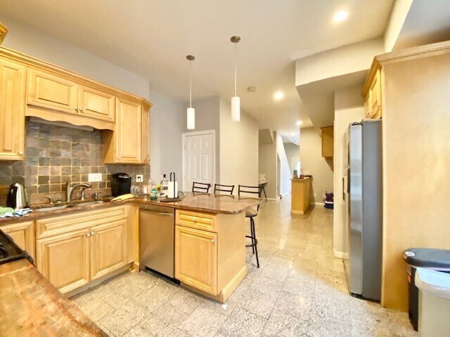 47 Allston St in Boston, MA - Building Photo