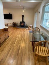 32 Wilbur Rd in Lincoln, RI - Building Photo - Building Photo