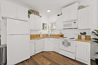 47 San Marco Ave in St. Augustine, FL - Building Photo - Building Photo