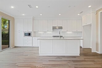 133 Waterleaf in Irvine, CA - Building Photo - Building Photo