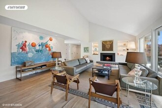 23 Winding Way in Water Mill, NY - Building Photo - Building Photo
