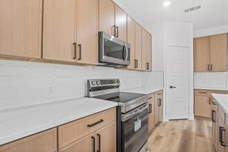 2701 Birmingham Ave in Dallas, TX - Building Photo - Building Photo