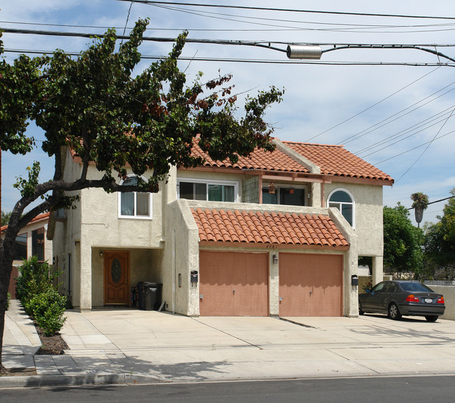 4981 Pearce St in Huntington Beach, CA - Building Photo - Building Photo