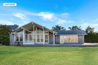 1 Watersedge Dr in Quogue, NY - Building Photo - Building Photo