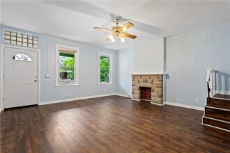 7303 Florence Ave in Pittsburgh, PA - Building Photo - Building Photo