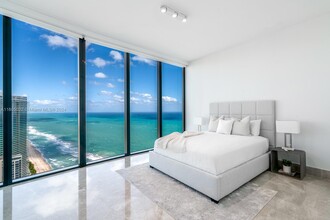 18555 Collins Ave, Unit 5105 in Sunny Isles Beach, FL - Building Photo - Building Photo