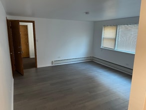 4342 Warren Ave, Unit 4342 Warren Avenue GN in Hillside, IL - Building Photo - Building Photo