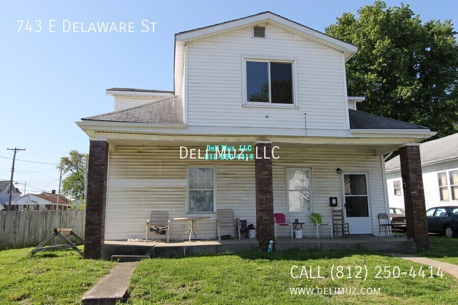 743 E Delaware St in Evansville, IN - Building Photo