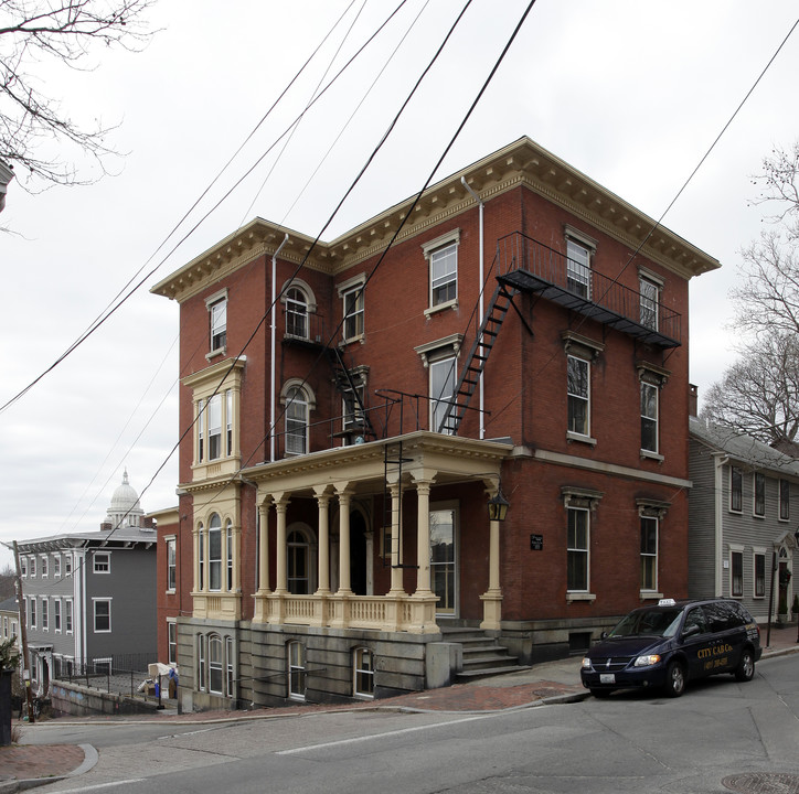 110 Benefit Street Apartment Homes in Providence, RI - Building Photo