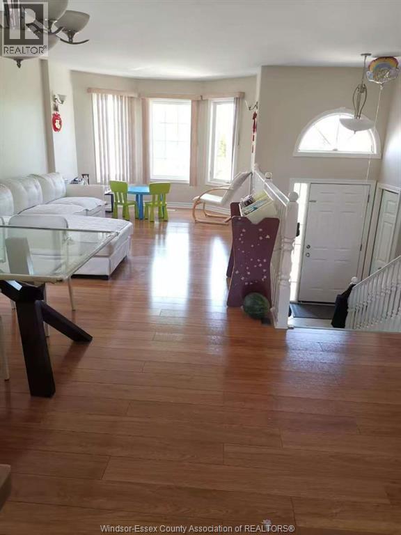 4662 Lavender Ave in Windsor, ON - Building Photo - Building Photo