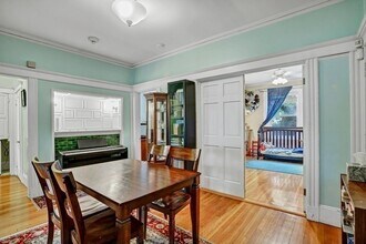 10 Radcliffe Rd in Boston, MA - Foto de edificio - Building Photo