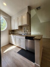 14625 Dickens St in Los Angeles, CA - Building Photo - Building Photo