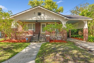1338 Wolfe St in Jacksonville, FL - Foto de edificio - Building Photo