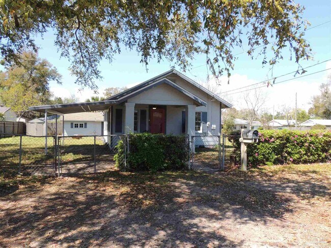 817 Knowles Ave in Pensacola, FL - Building Photo - Building Photo