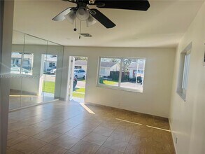 1869 NW 45th Ct in Fort Lauderdale, FL - Building Photo - Building Photo