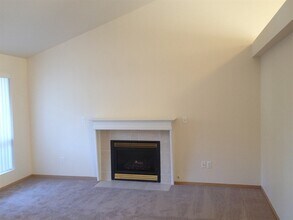 1030 200th St Ct E in Spanaway, WA - Building Photo - Building Photo