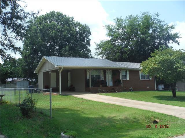property at 69 Woodfern Ave