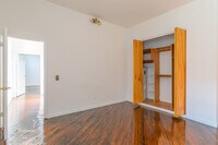 Mariners Court Apartments - 6