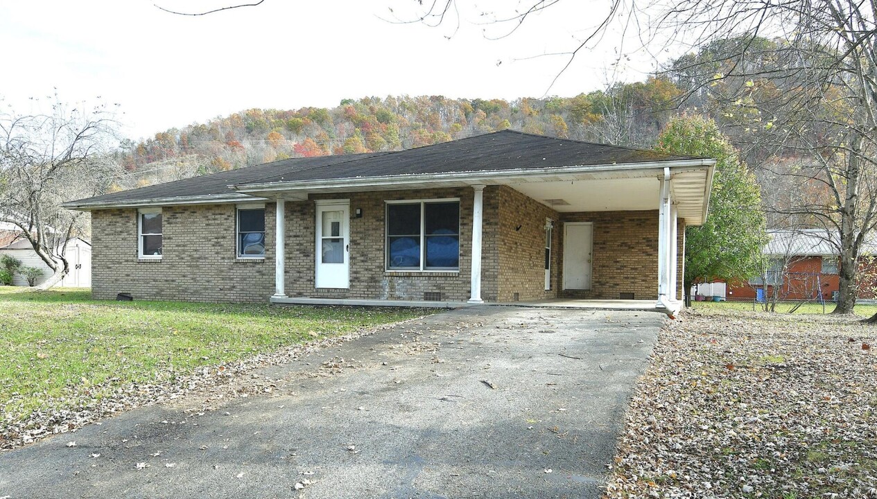 103 Maher Dr in Morehead, KY - Building Photo