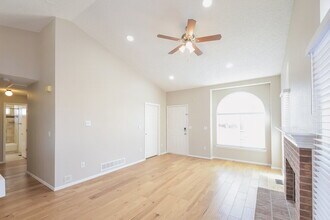 1315 W 133rd Cir in Westminster, CO - Foto de edificio - Building Photo