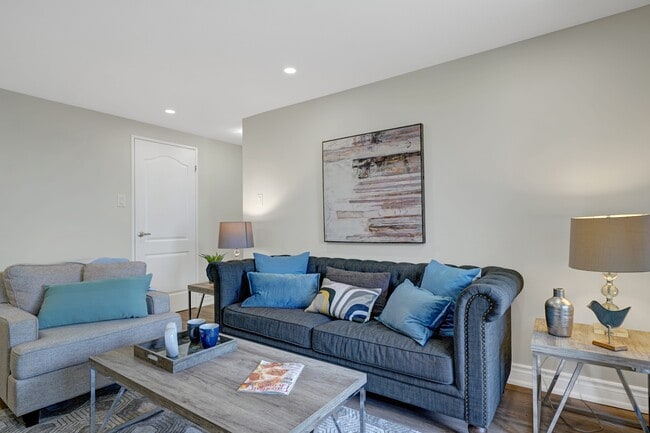 1640 Lawrence