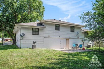 414-414 SW Chicago St in Blue Springs, MO - Building Photo - Building Photo