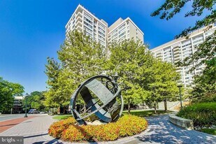 5500 Friendship Blvd in Chevy Chase, MD - Building Photo
