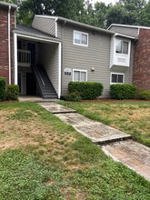 2901 Heathstead Place in Charlotte, NC - Building Photo - Building Photo