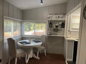 415 W Camp Ground Rd in Evansville, IN - Building Photo - Building Photo