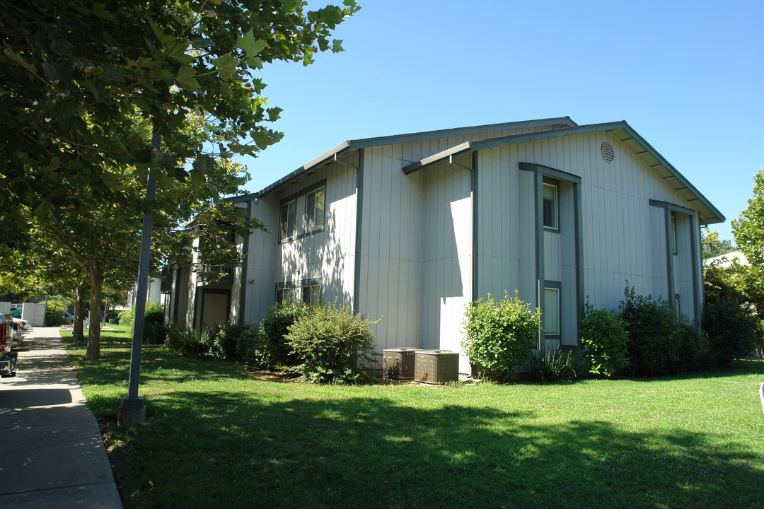 Chico Commons in Chico, CA - Building Photo