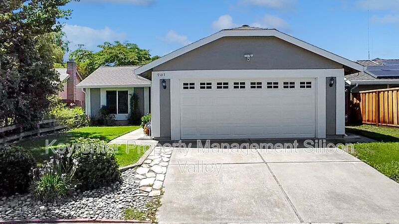 9107 Church St in Gilroy, CA - Building Photo