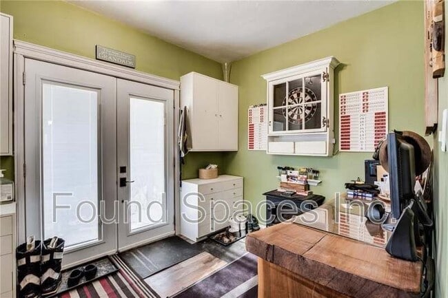 275 Kensington Ave N in Hamilton, ON - Building Photo - Building Photo