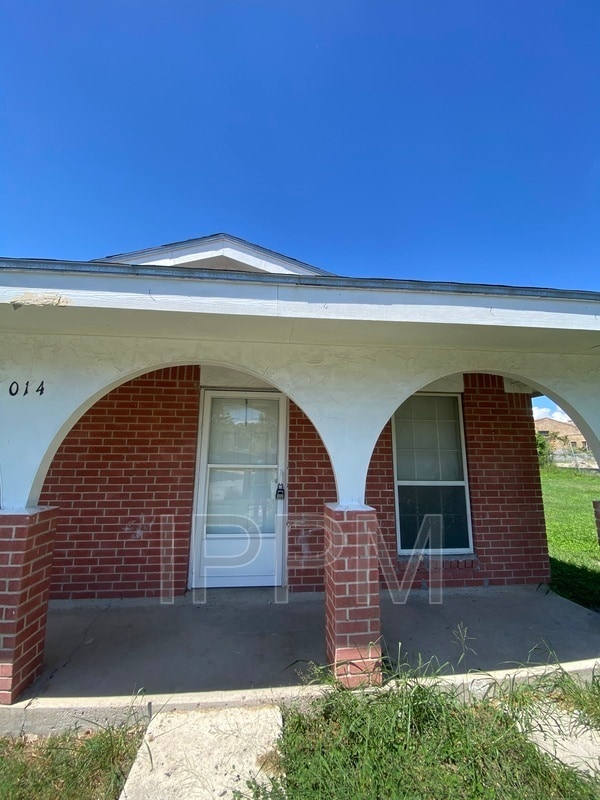 1014 W Memphis St in Harlingen, TX - Building Photo - Building Photo