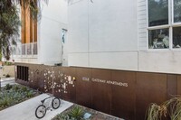 Gateway Apartments in Marina Del Rey, CA - Building Photo - Building Photo