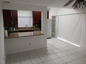 617 NW 132nd Terrace in Plantation, FL - Building Photo - Building Photo