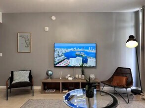3250 NE 1st Ave in Miami, FL - Building Photo - Building Photo