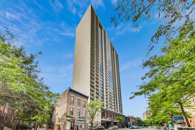 1636 N Wells St in Chicago, IL - Foto de edificio - Building Photo