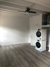 2201 Princess Anne St, Unit 2205 # 203 in Fredericksburg, VA - Foto de edificio - Building Photo