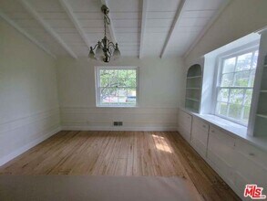 4457 Simpson Ave in Los Angeles, CA - Building Photo - Building Photo