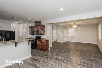 997 Crescent Falls St in Henderson, NV - Building Photo - Building Photo
