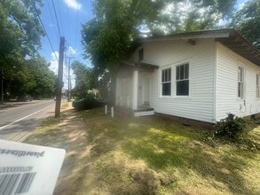 1827 Monroe St in Alexandria, LA - Building Photo - Building Photo